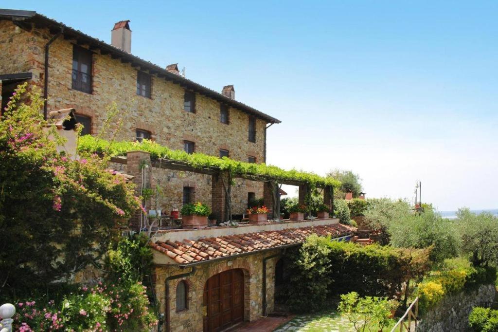 Villa La Pianella มาสซาโรซา ภายนอก รูปภาพ